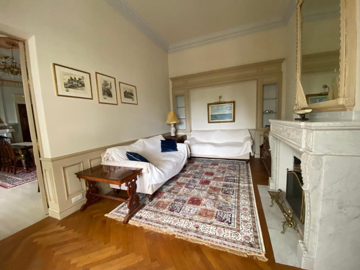Manoir Et Appartements Avec Piscine Au Domaine De Bize Mirepoix เมียร์พัวซ์ ภายนอก รูปภาพ