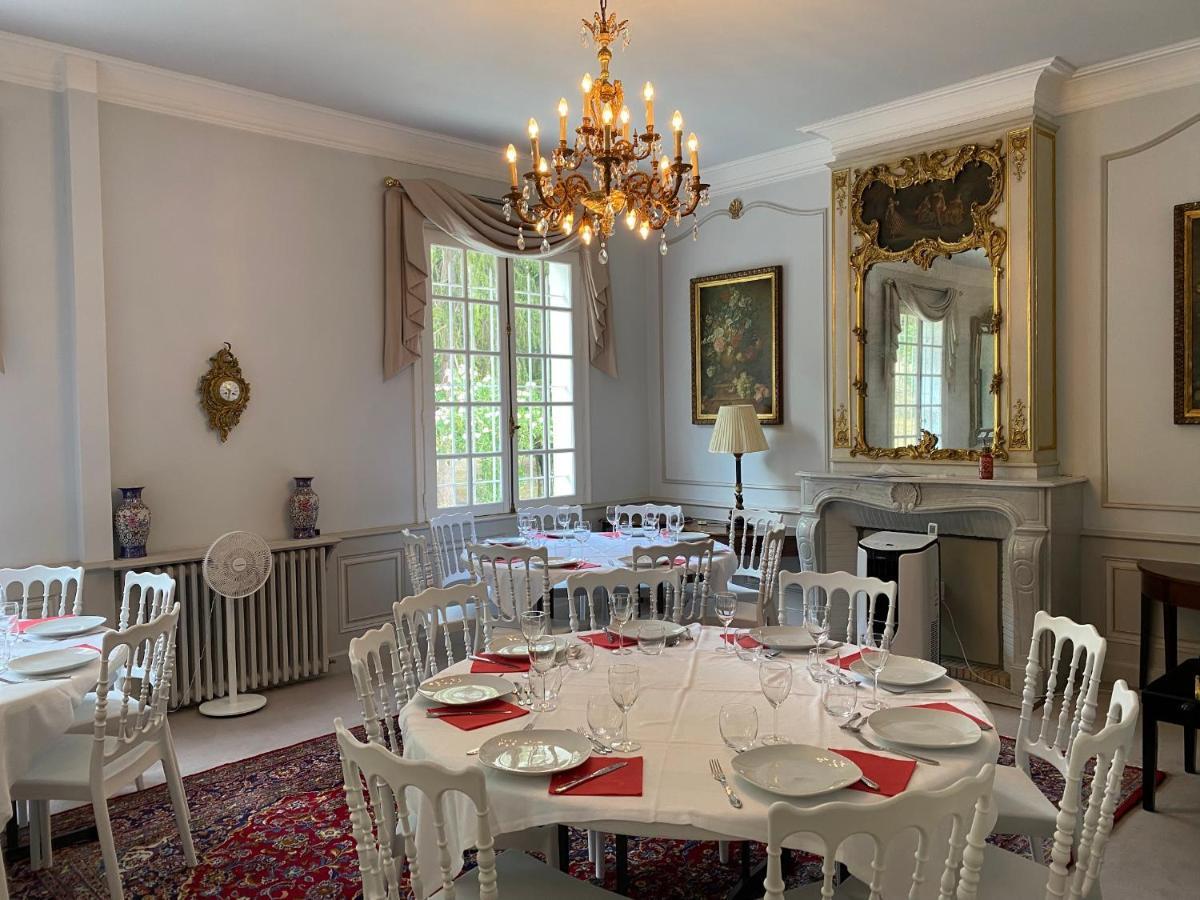 Manoir Et Appartements Avec Piscine Au Domaine De Bize Mirepoix เมียร์พัวซ์ ภายนอก รูปภาพ