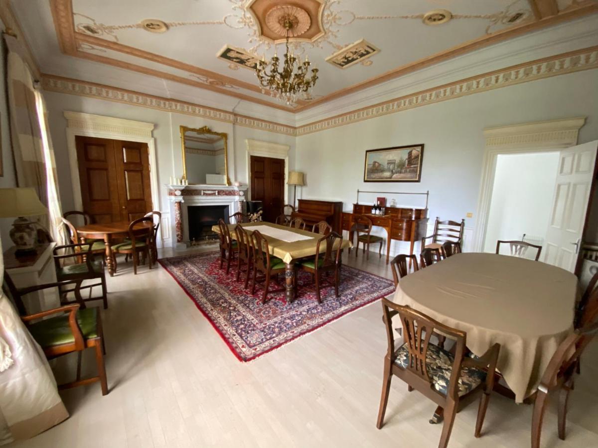 Manoir Et Appartements Avec Piscine Au Domaine De Bize Mirepoix เมียร์พัวซ์ ภายนอก รูปภาพ